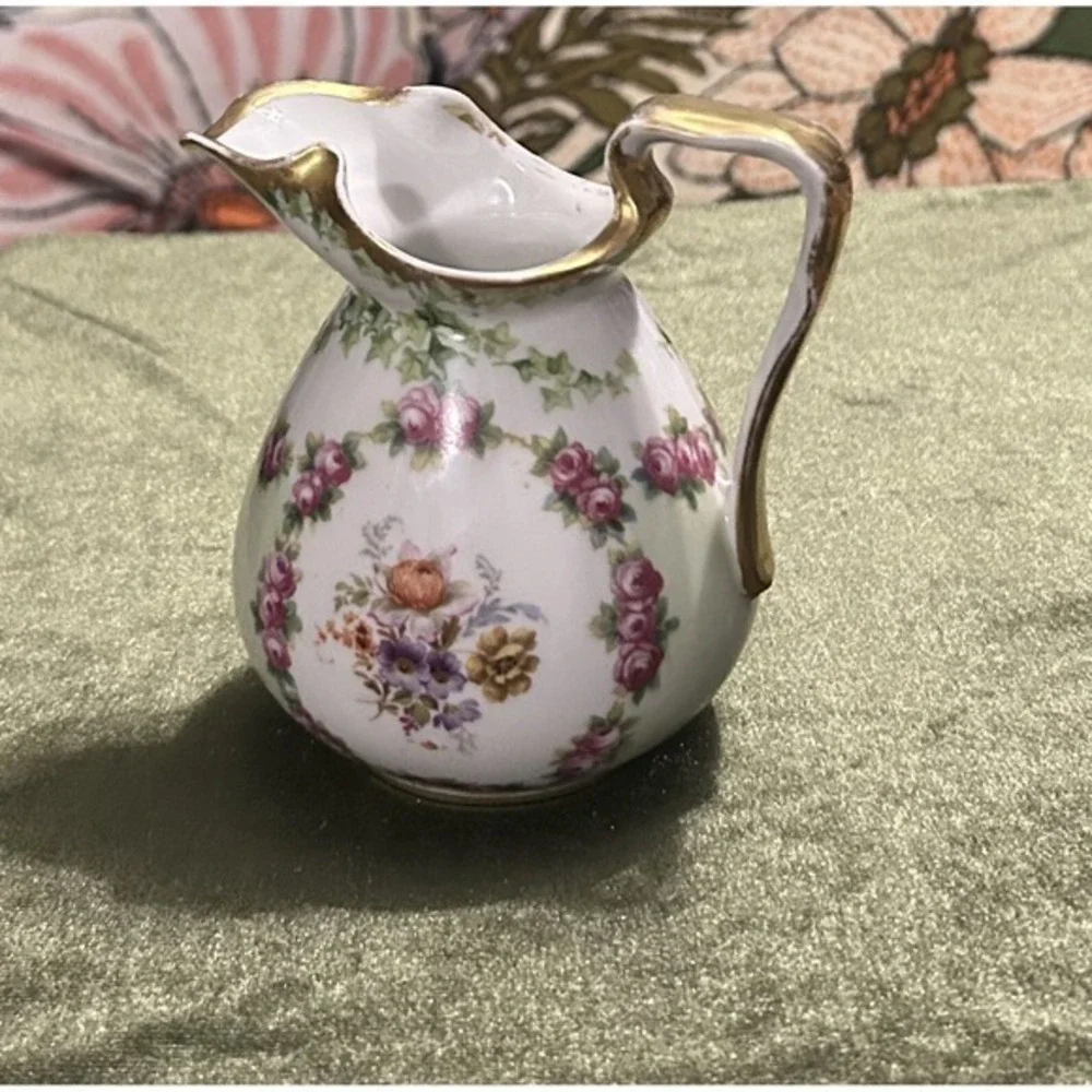 2PC Antique Limoges Coronet Porcelain Plate Royal‎ Bayneuth Creamer Pitcher Gold